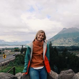 Meet your Posher, Alyssa